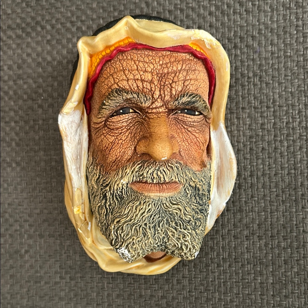 Vintage Bossons Head : The Syrian